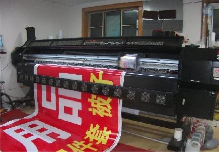 南城喷绘广告分辨率是多少？